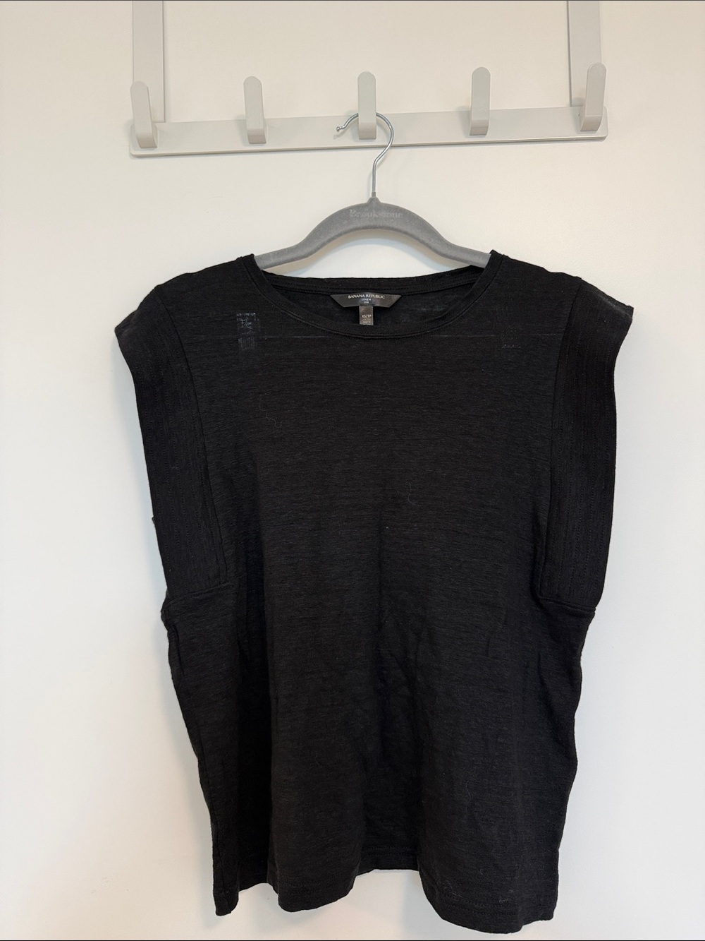 Banana Republic Linen Black Cap-Sleeve Tank XS
